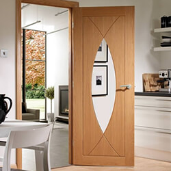 XL Joinery Pesaro Internal Door with 4 Panel and 1 Obscure Glazed Light - Unfinished Oak