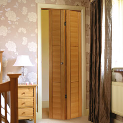 JB Kind Mistral Internal Bi-fold Door with 3 Panel - Prefinished Oak