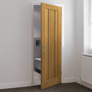 JB Kind Eden Un-Finished Oak 3-Panels Internal Door