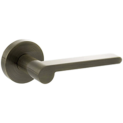 Atlantic Senza Pari Darrio Designer Lever Door Handle on Round Rose - 124mm L