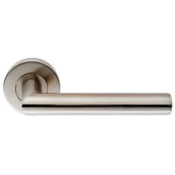 Carlisle Brass Eurospec Mitred Round Oval Shaped Bar Lever Handle