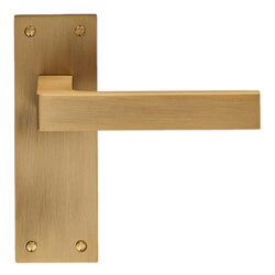 Carlisle Brass Sasso Lever on Latch Backplate – 150 x 50mm