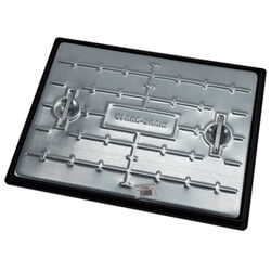 Clark Drain Manhole Cover And Frame 600mm x 450mm