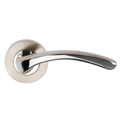 Dale Arc Lever On Round Rose Door Handle