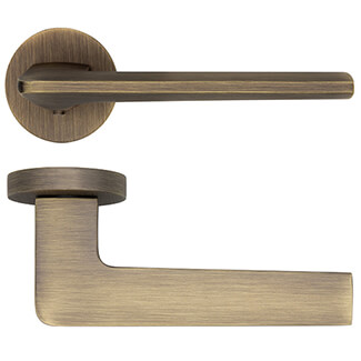 Deanta Ithaca Door Handle - 137 W x 53mm H