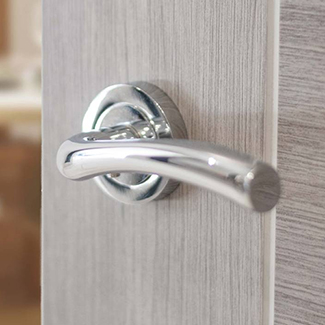 Atlantic Status Texas Lever Door Handle on Round Rose - 118mm L