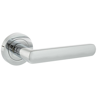 Atlantic Status Carolina Lever Door Handle on Round Rose - 122mm L