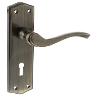 Atlantic Old English Warwick Key Lever Door Handle - 121mm L