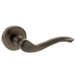 Atlantic Old English Warwick Round Rose Lever Door Handle - 121mm W