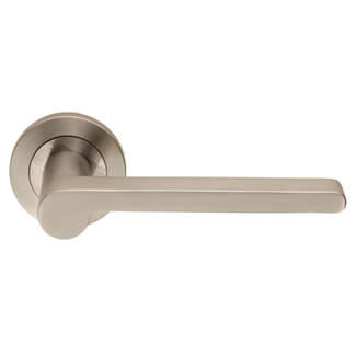 Carlisle Brass Eurospec Steelworx Lubecca Straight Flat Bar Lever with Rounded End