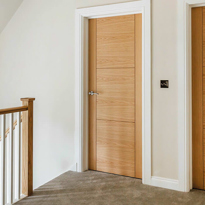 JB Kind Mistral Pre-Finished Oak 3-Panels Internal Door