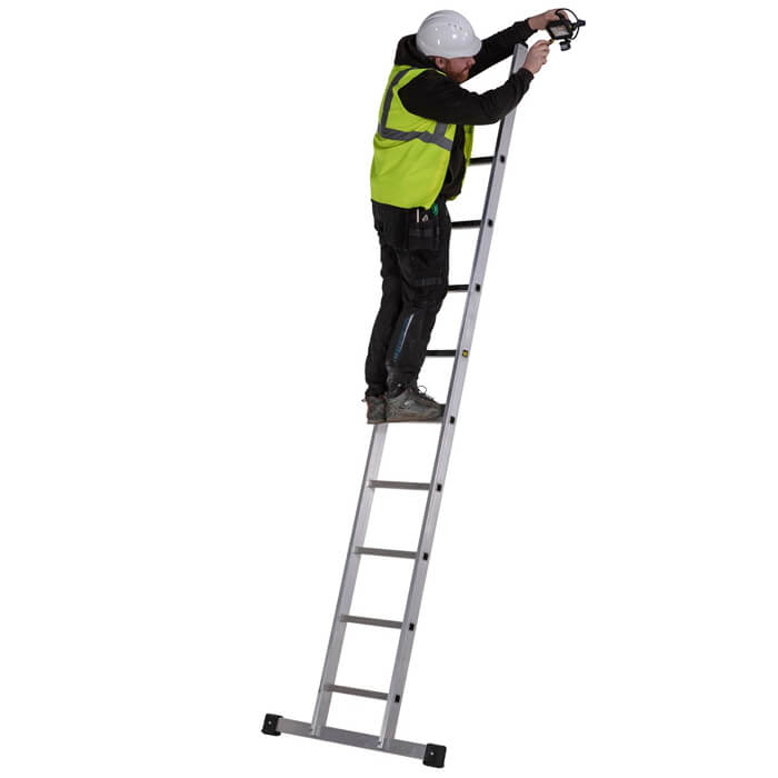 Werner Professional Square Rung Single Ladder