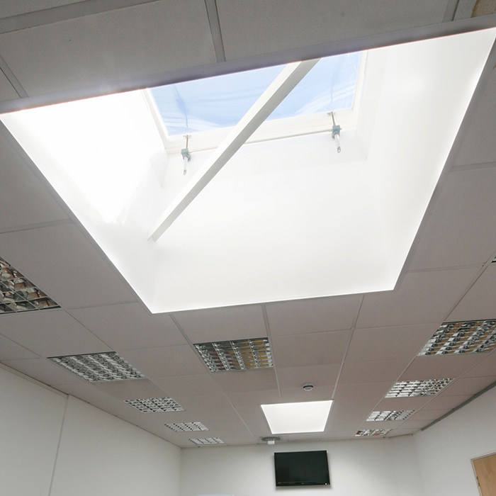 Brett Martin Mardome Trade Opening Dome Rooflight - Mains Powered with Wall Switch - Auto Hit & Miss