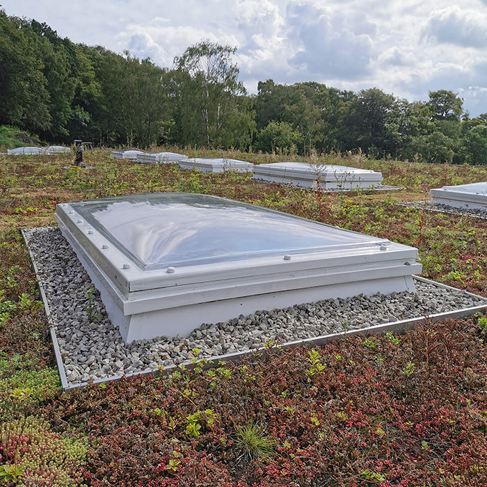 Brett Martin Mardome Trade Fixed Dome Rooflight With Powervent Extraction Ventilation - (1 Fan- 2 Speed)