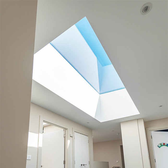 Brett Martin Flat Glass Fixed Non-Vented Rooflight For Builders Upstand - Hit and Miss