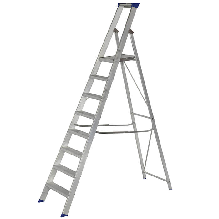 Werner Mastertrade Platform Aluminium Stepladders - 8 Tread