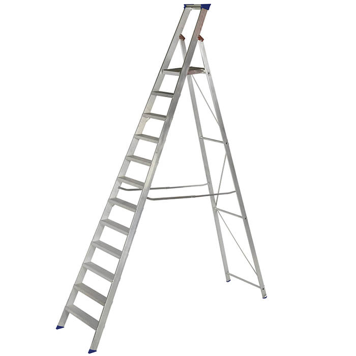 Werner Mastertrade Platform Aluminium Stepladders - 12 Tread