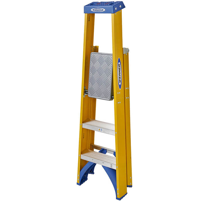 Werner Fibreglass Platform Stepladders -3 Tread