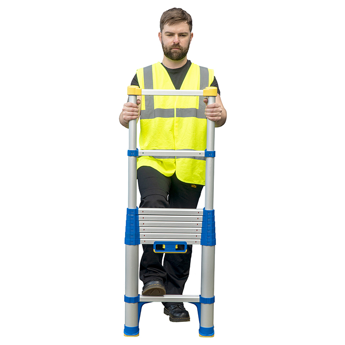 Werner 2.6m Telescopic Soft Close Extension Ladder