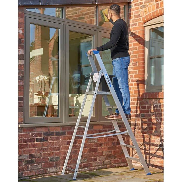 Werner Mastertrade Platform Aluminium Stepladders - 6 Tread