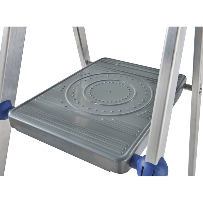 Werner 3 Tread Workstation Aluminium Stepladders