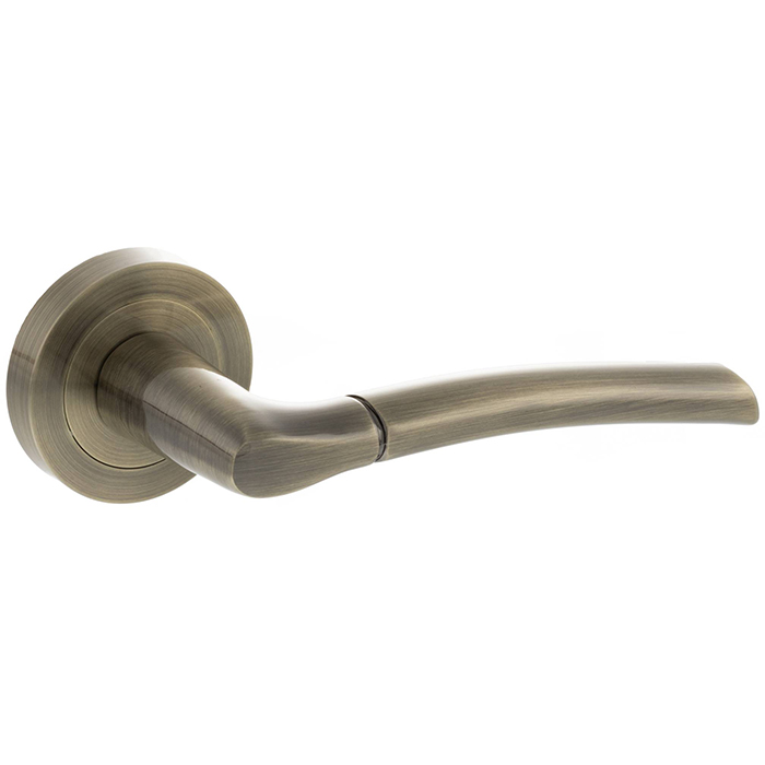 Atlantic Status Indiana Pair Of Lever Door Handle On Round Rose