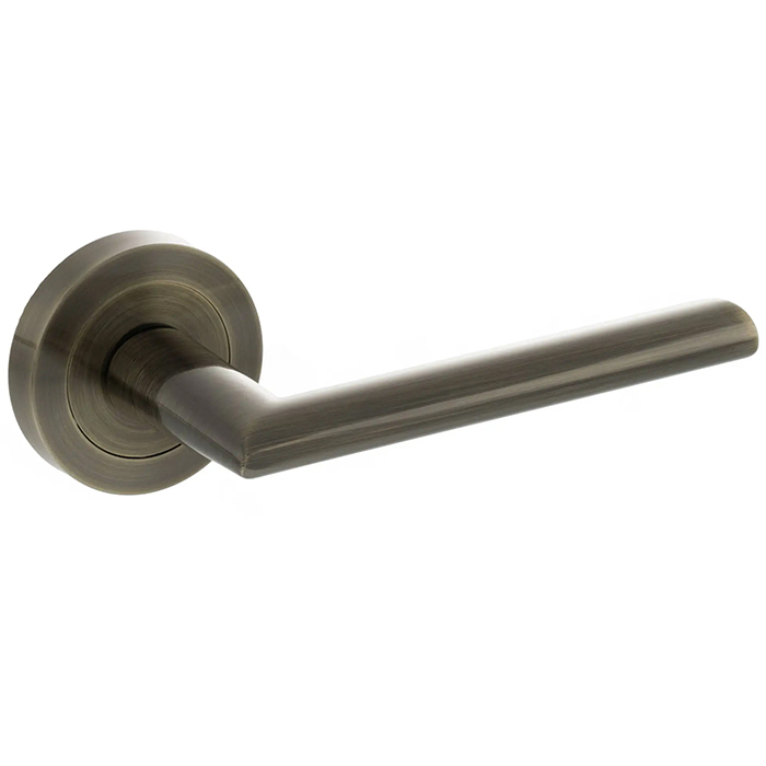 Atlantic Status Alabama Lever Door Handle On Round Rose