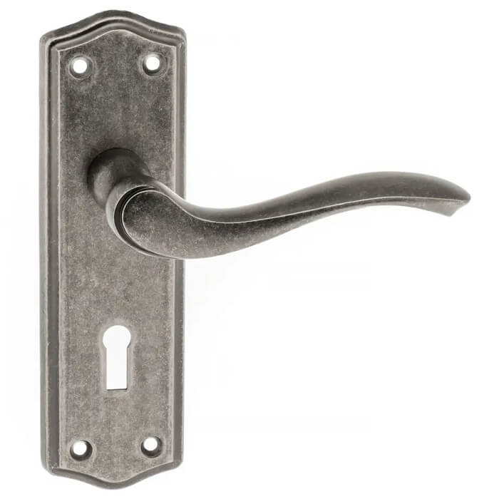 Atlantic Old English Warwick Key Lever Door Handle