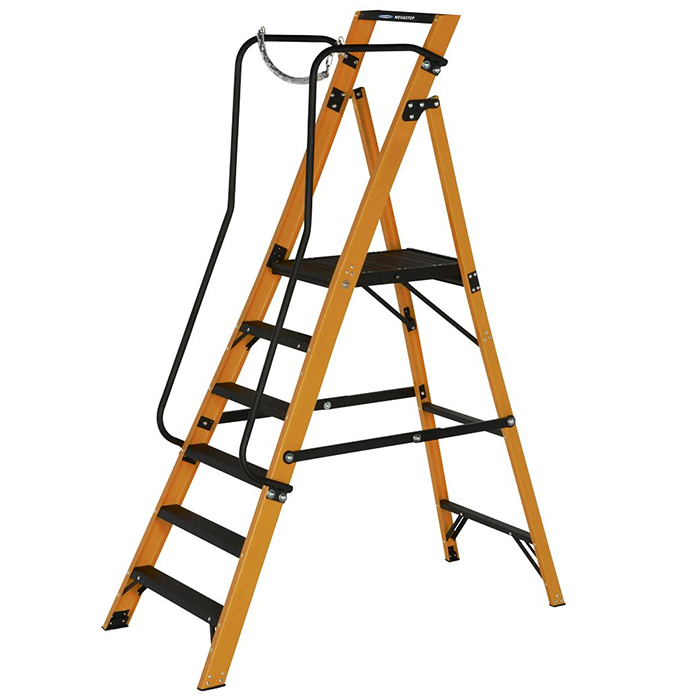 Werner Megastep 6 Tread Fibreglass Platform Ladder