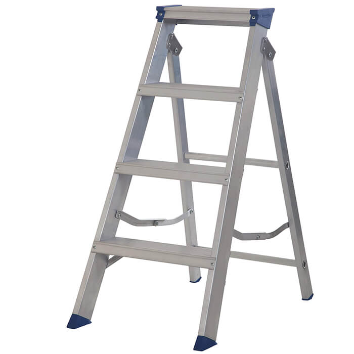 Werner Mastertrade Swingback Aluminium Stepladders -  4 Tread