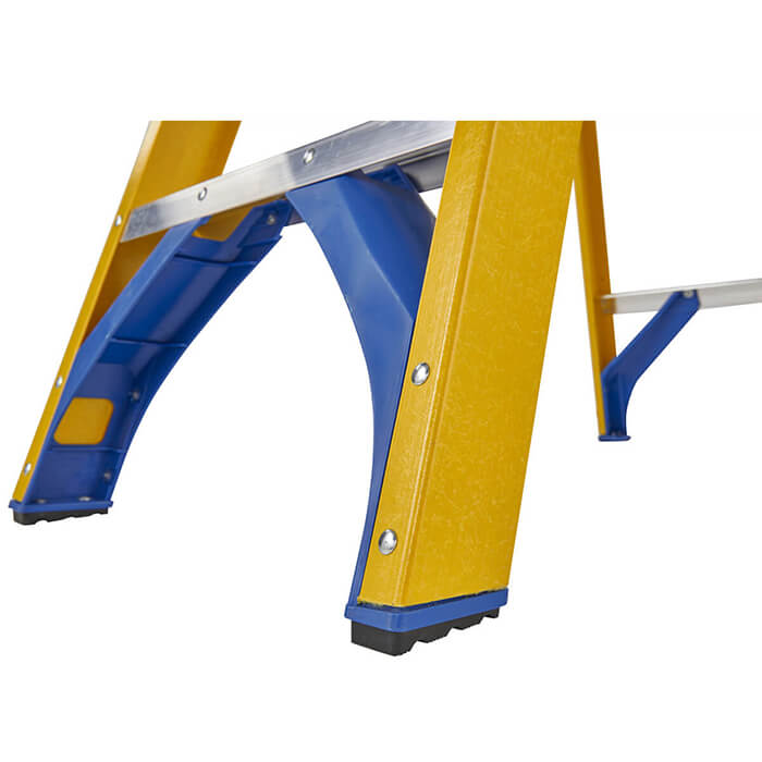 Werner Fibreglass Swingback Stepladders - 8 Tread