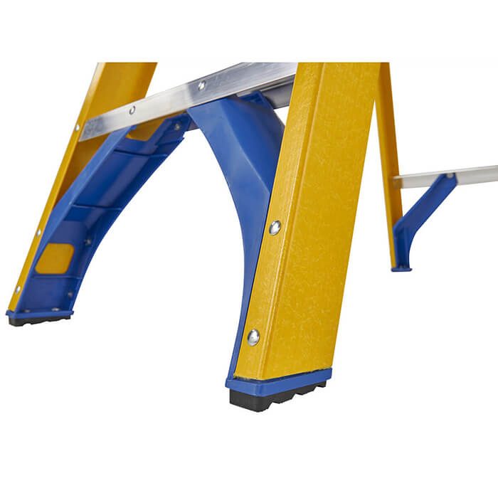 Werner Fibreglass Swingback Stepladders - 12 Tread