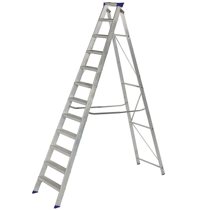 Werner Mastertrade Swingback Aluminium Stepladders - 12 Tread