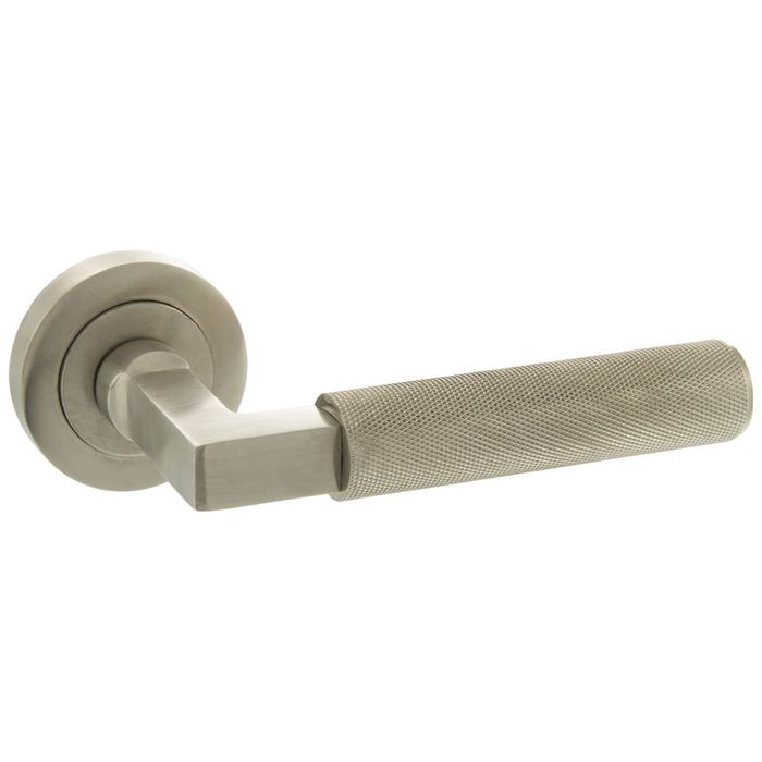 Atlantic Millhouse Brass Cartwright Knurled Lever Door Handle On Round Rose