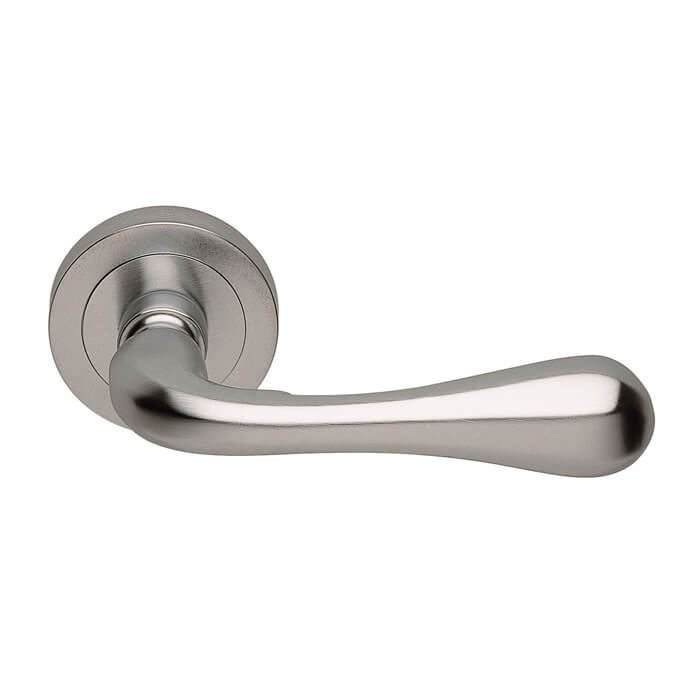 Carlisle Brass Astro Lever Door Handle On Round Rose