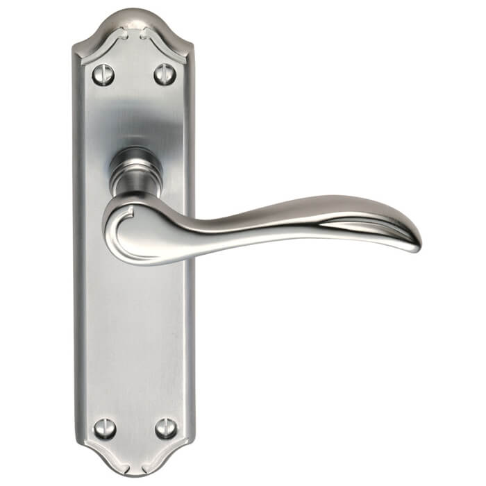 Carlisle Brass Madrid Traditional Latch Lever Door Handle On Backplate