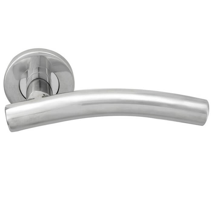 Carlisle Brass Eurospec Curved Lever Handle On Sprung Rose