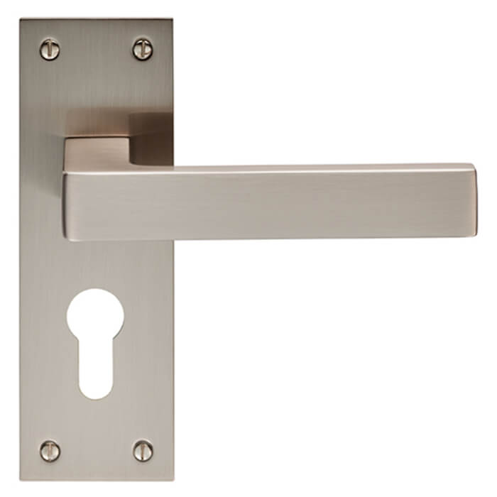 Carlisle Brass Sasso Lever Handle with Euro Profile on Backplate - 150 x 50mm