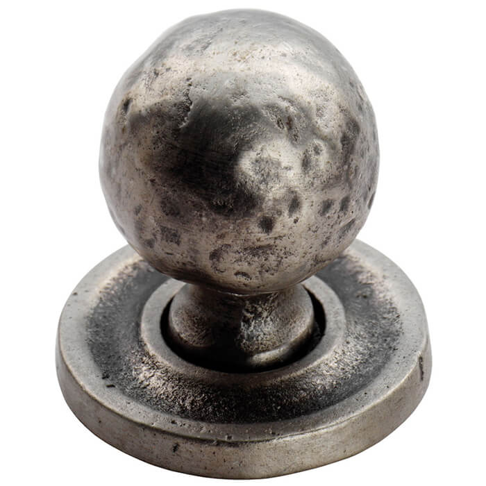 Carlisle Brass Ludlow Hammered Traditional Ball Knob on Etched Ring Rose