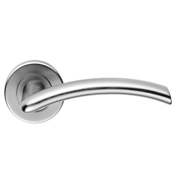 Carlisle Brass Serozzetta Tres Sleek Designer Lever on Round Rose