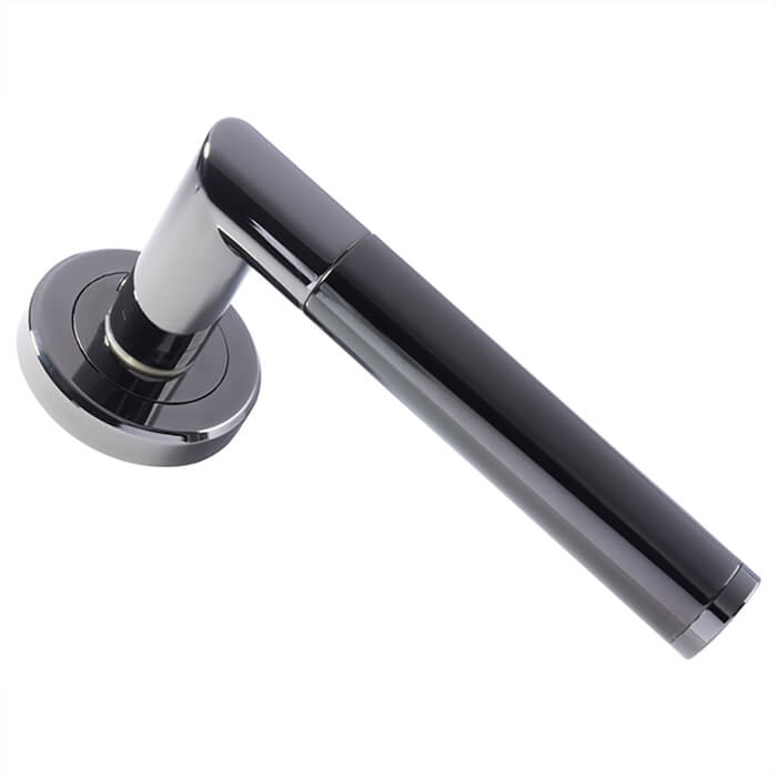 Carlisle Brass Serozzetta Trend Lever Handle on Round Rose