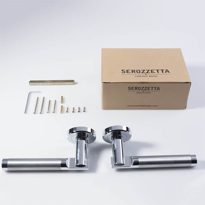 Carlisle Brass Serozzetta Azul Lever Handle on Round Rose