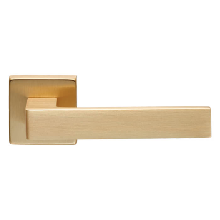 Carlisle Brass Manital Techna Straight Lever Handle on Concealed Square Rose