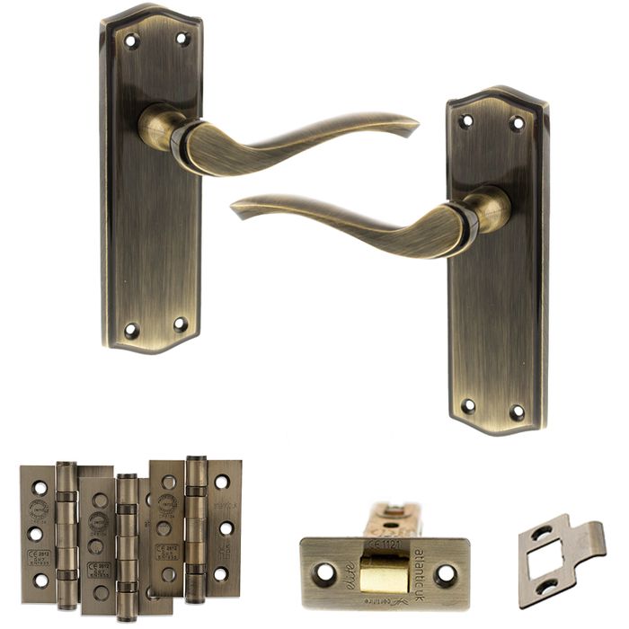 Atlantic Old English Warwick Lever on Backplate Latch Set