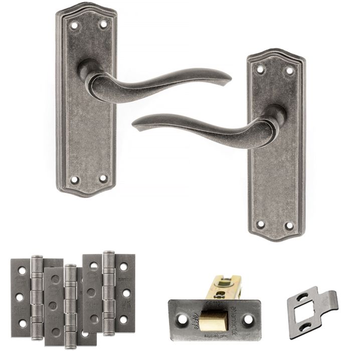 Atlantic Old English Warwick Lever on Backplate Latch Set