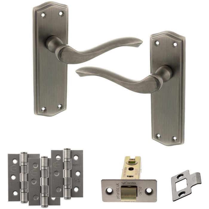 Atlantic Old English Warwick Lever on Backplate Latch Set